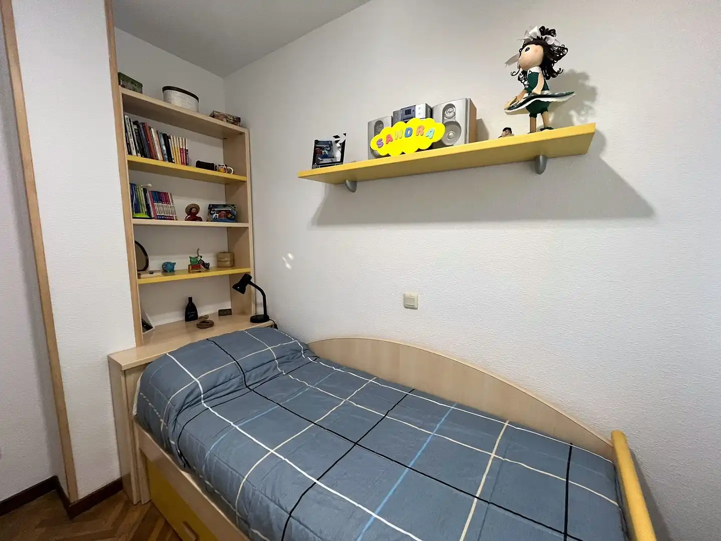Schlafzimmer von Dachboden zum Verkauf in Fuenlabrada mit Klimaanlage, Heizung und Terrasse