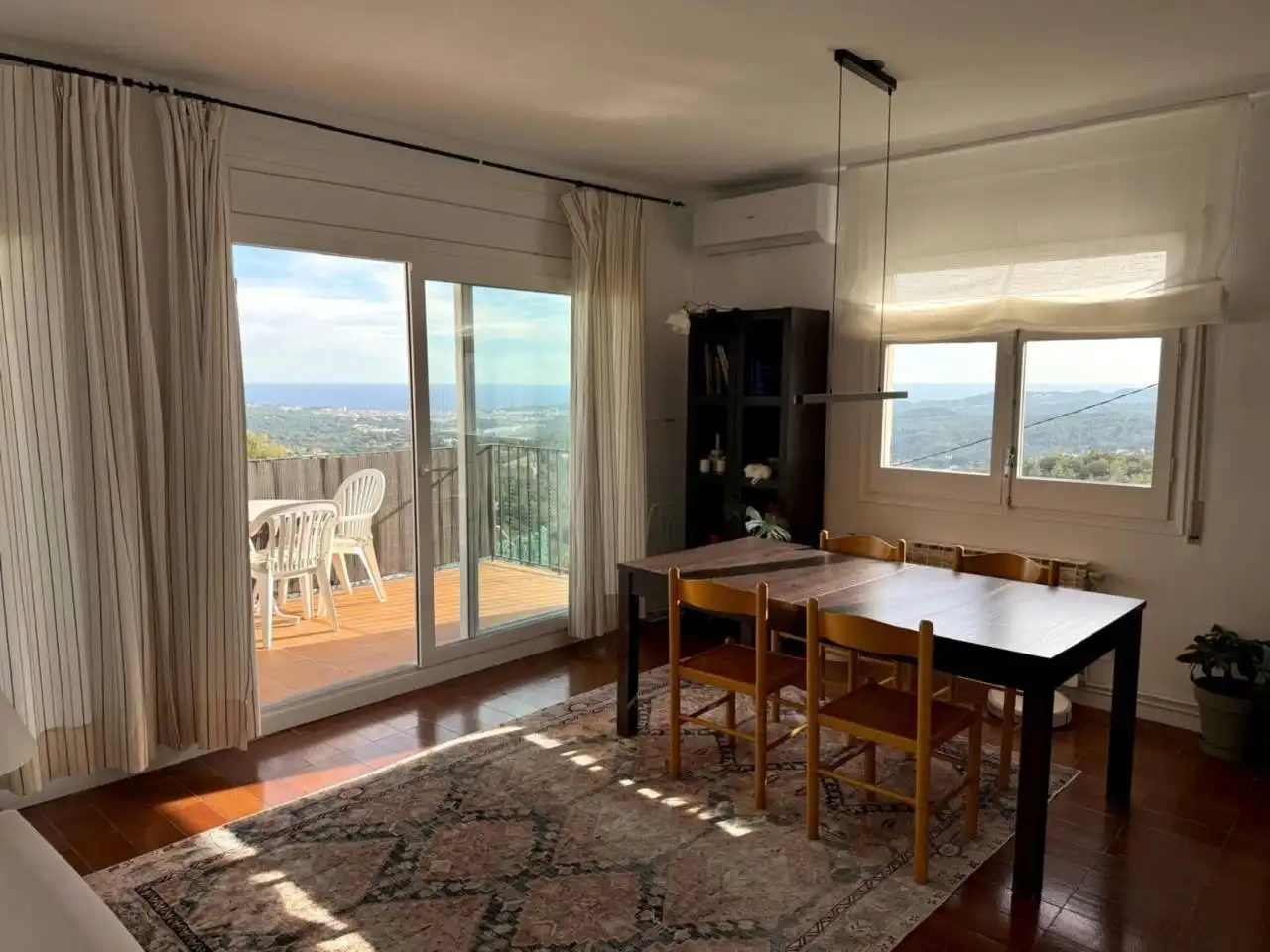 Menjador de Casa o xalet en venda en Lloret de Mar amb Aire condicionat, Calefacció i Jardí privat