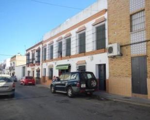 Exterior view of Flat for sale in Carmona  with Private garden