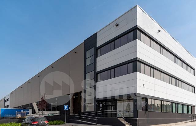 Nave industrial en Alquiler en Can Montcau s/n  en Lliçà d'Amunt