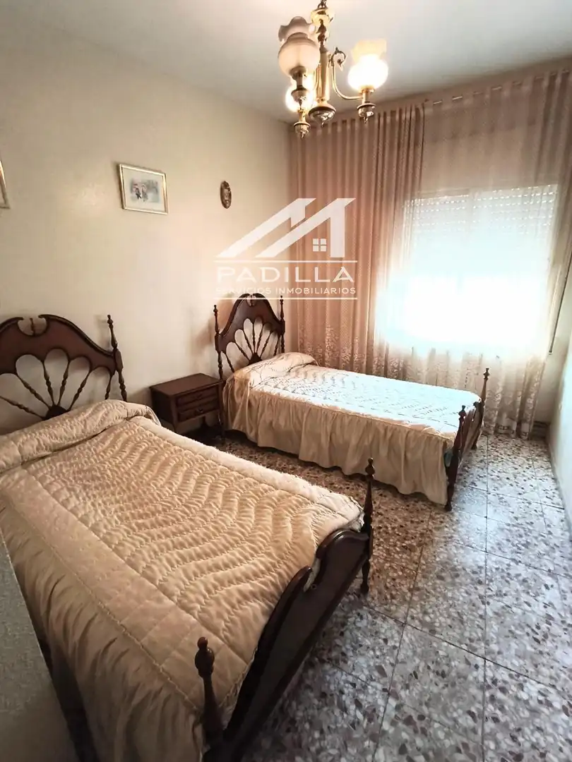 Habitación de Casa o chalet en venta en Santa Cruz del Retamar con Calefacción, Trastero y Piscina