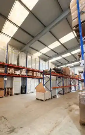 Nau industrial de lloguer a Valencina de la Concepción, imagen 3