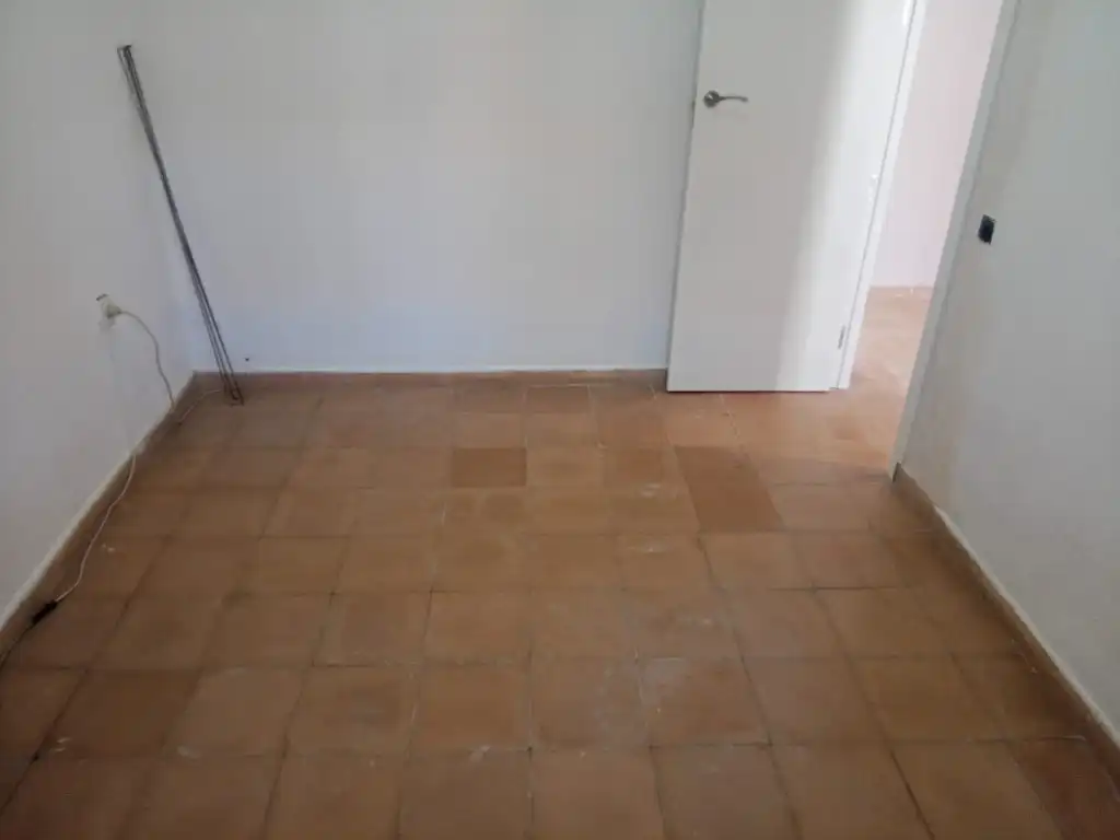 Finca rústica de lloguer en Calles amb Jardí privat, Terrassa i Forn