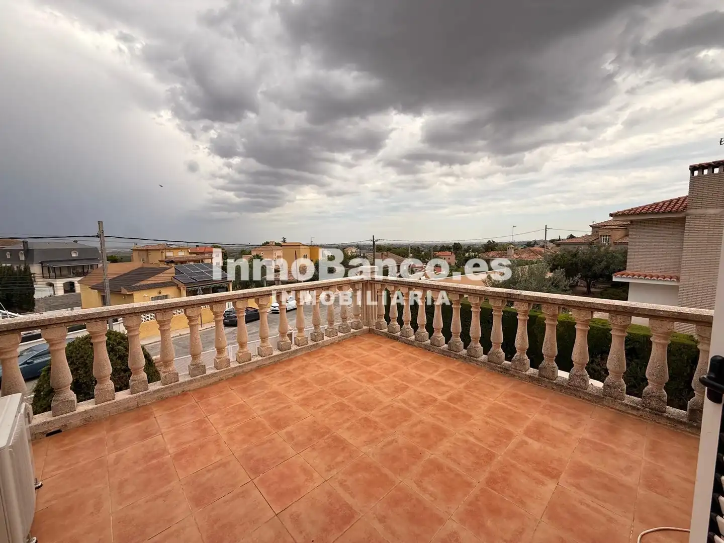 Villa mit Pool zum Verkauf in Avenida del Rio Turia 587, imagen 24