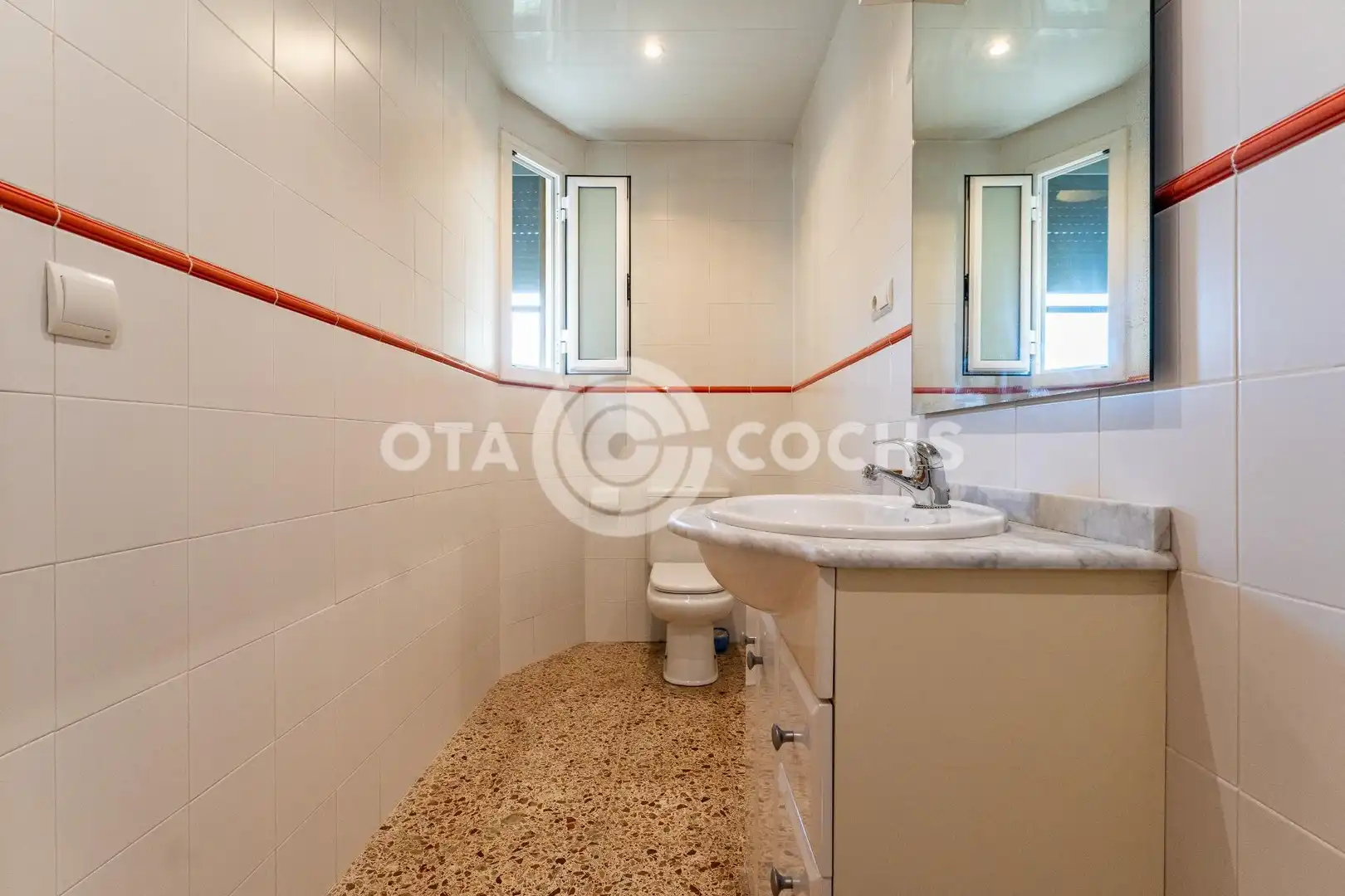Baño de Piso en venta en Valls con Aire acondicionado, Terraza y Balcón