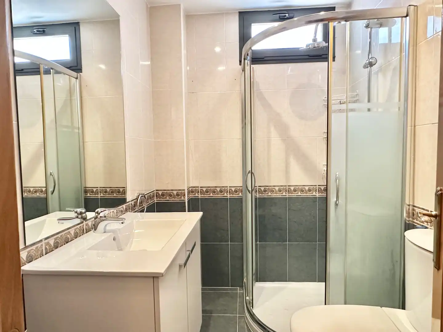 Baño de Casa o chalet de alquiler en Zaratán con Calefacción, Jardín privado y Parquet