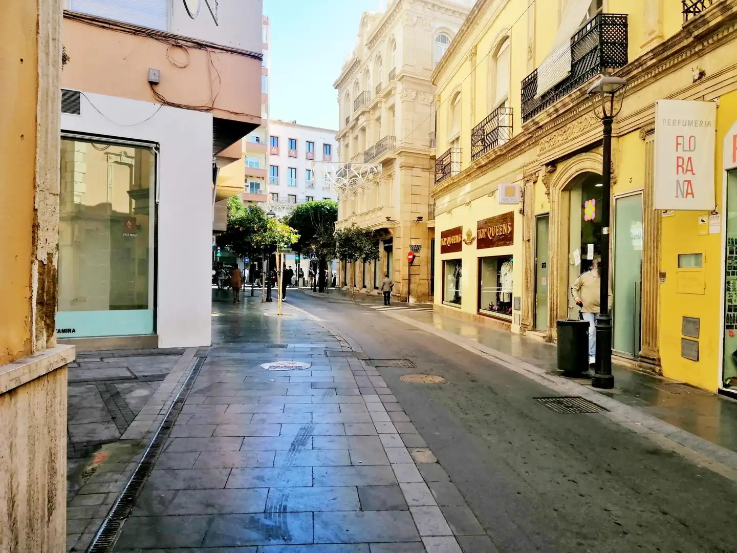 Vista exterior de Residencial en venta en Almería