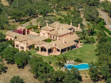 Casa con piscina en venta en Marbella Centro