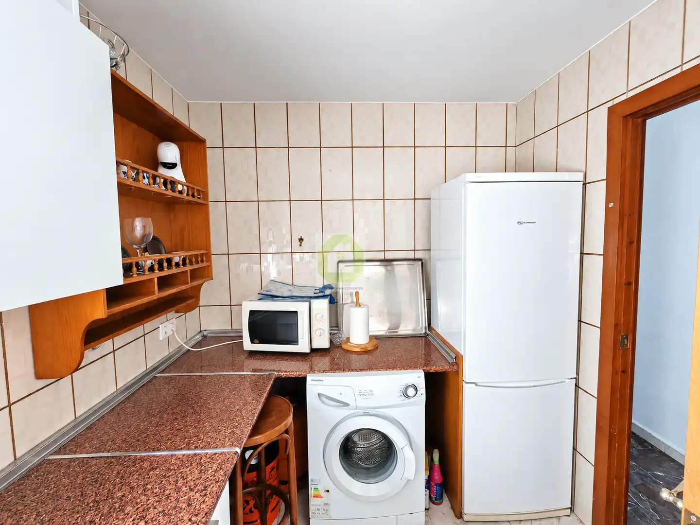 Kitchen of Flat for share in San Antón