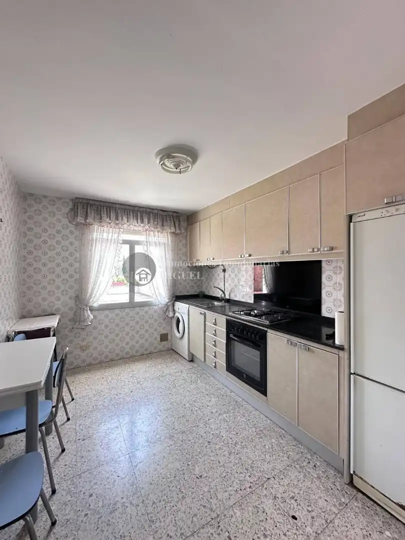 Cocina de Piso en venta en Verín, Ourense