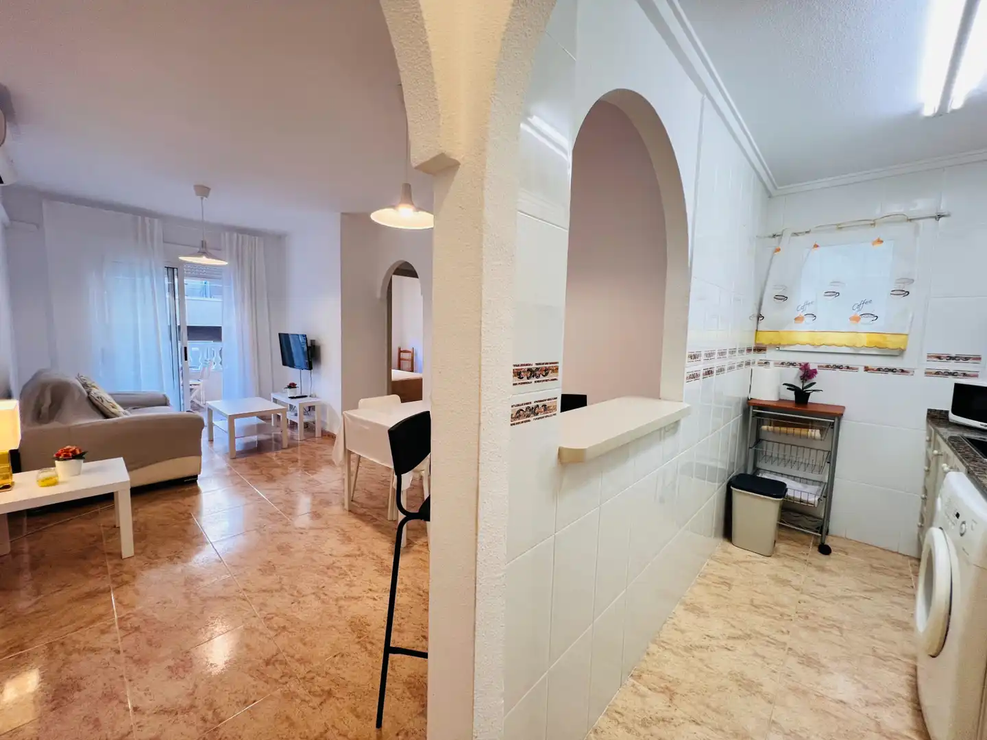 Apartamento en venta en Torrevieja con Aire acondicionado, Terraza y Amueblado