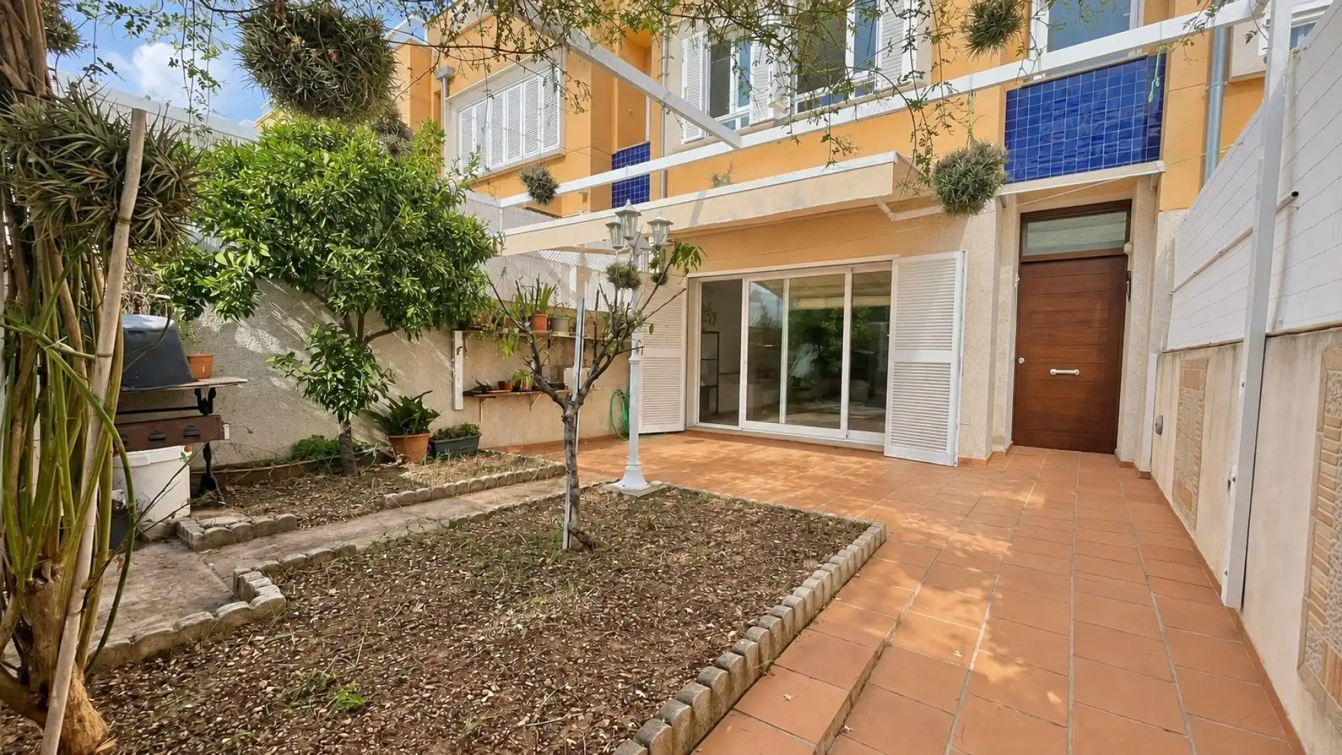 Casa a schiera in vendita a Ponent
