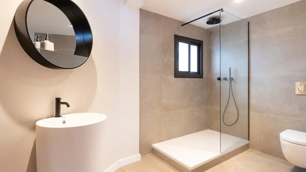 Bathroom of Apartments for sale in  Palma de Mallorca  with Air Conditioner and Terrace