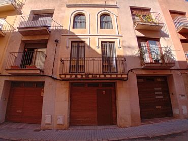 Adossat en venda a Carrer de Ravaleta 26