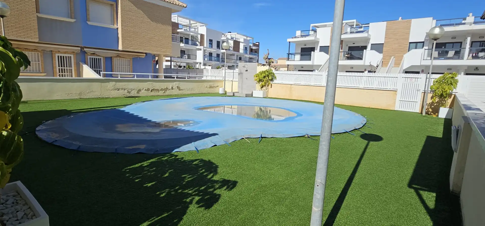Piscina de Casa o xalet en venda en Pilar de la Horadada amb Calefacció, Terrassa i Balcó