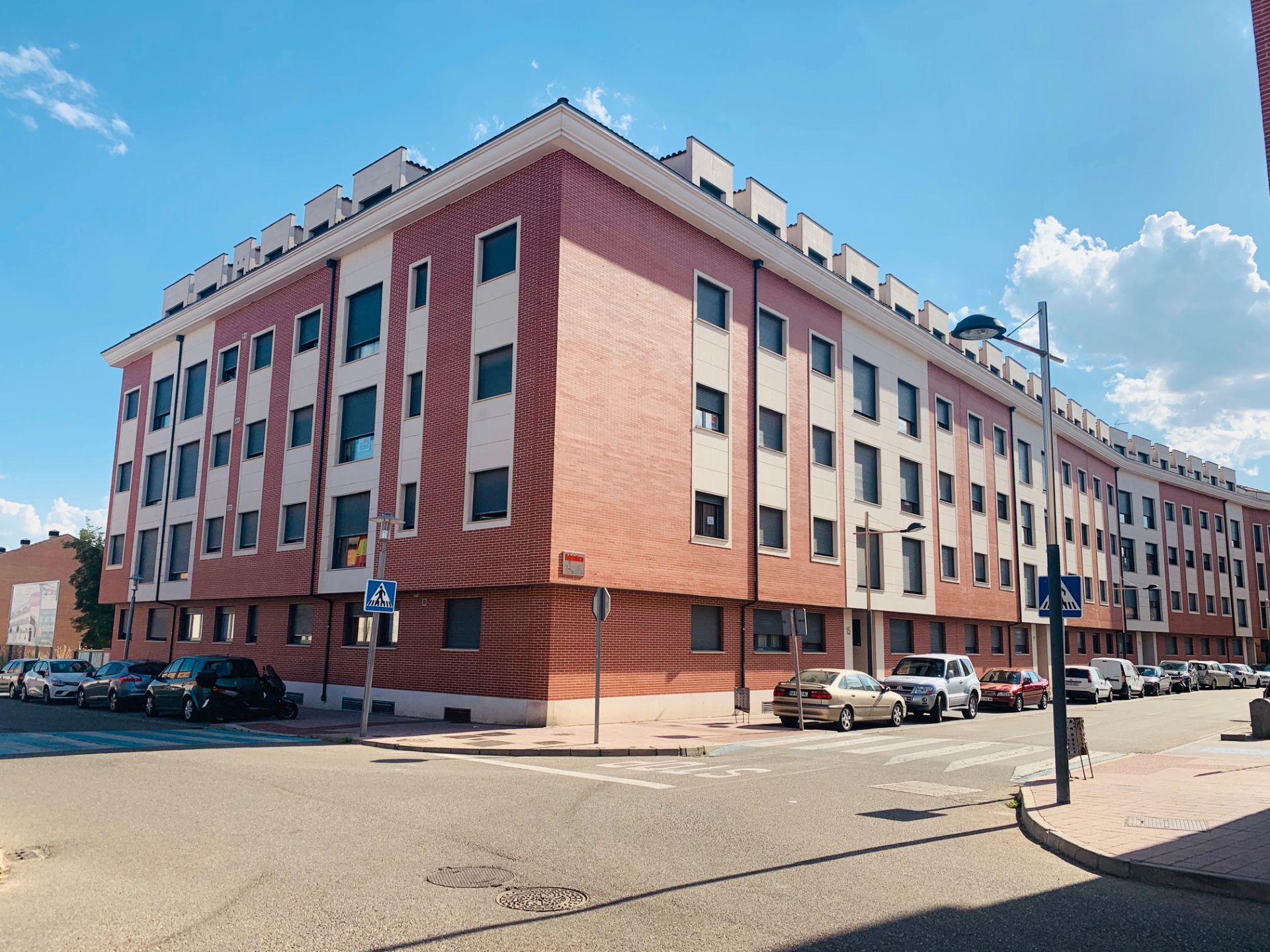 Exterior view of Apartment for sale in Cistérniga  with Heating, Parquet flooring and Terrace