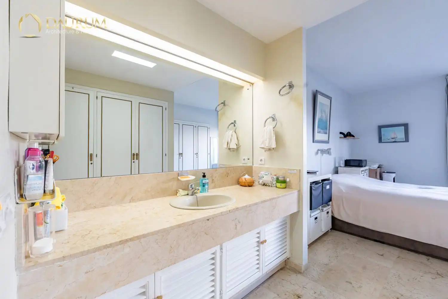 Bathroom of Flat for sale in Marbella  with Terrace