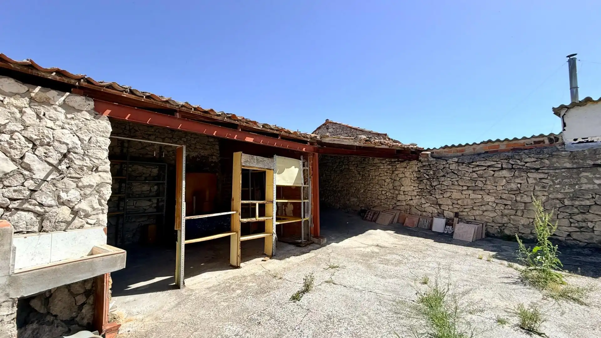 Exterior view of Houses for sale in Viloria  with Heating, Private garden and Furnished
