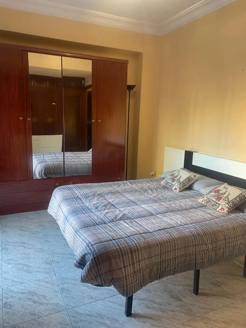 Schlafzimmer von Wohnung zum Verkauf in Valencia mit Klimaanlage, Möbliert und Ofen