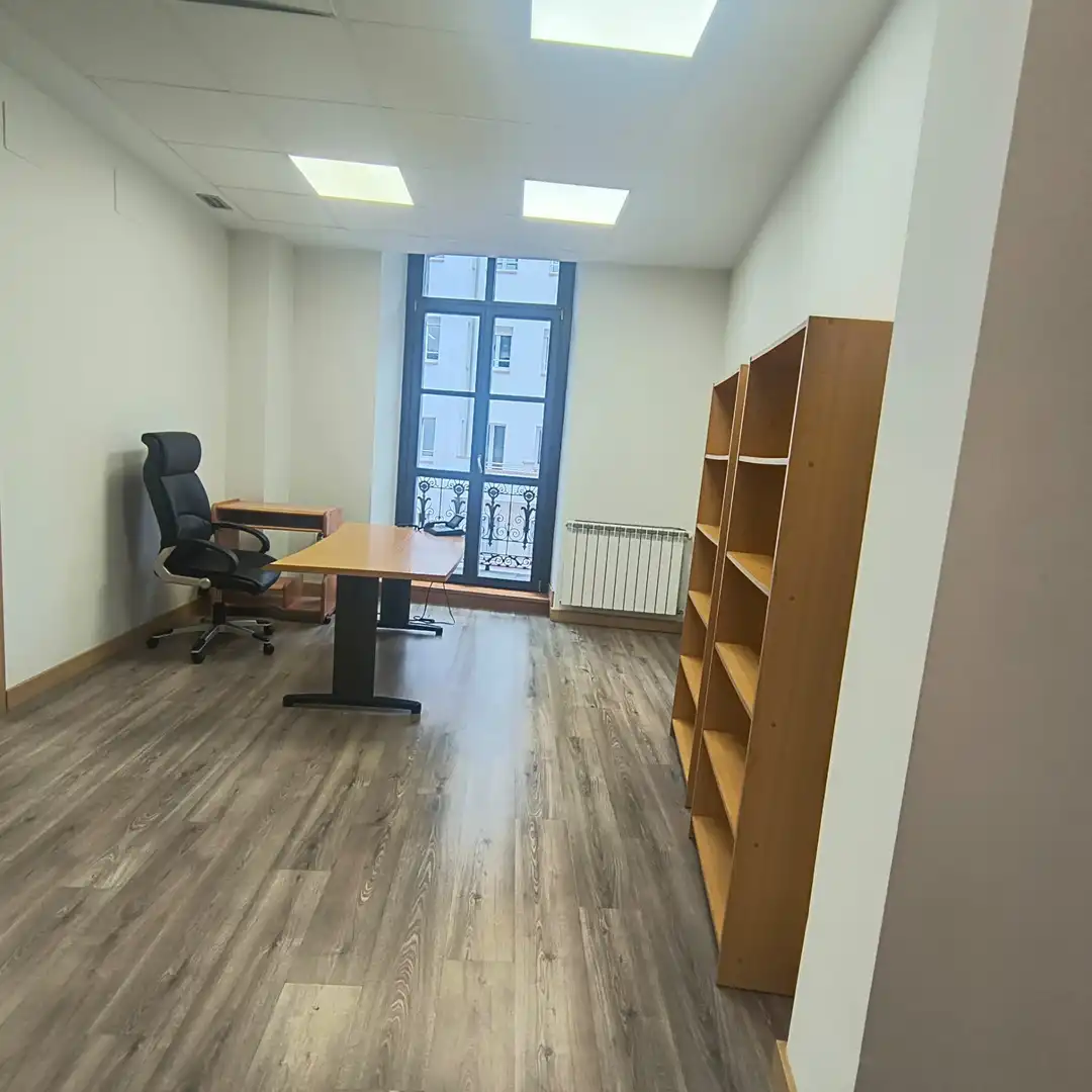 Büro mit Terrasse zur Miete in Calle Uría 16, imagen 24
