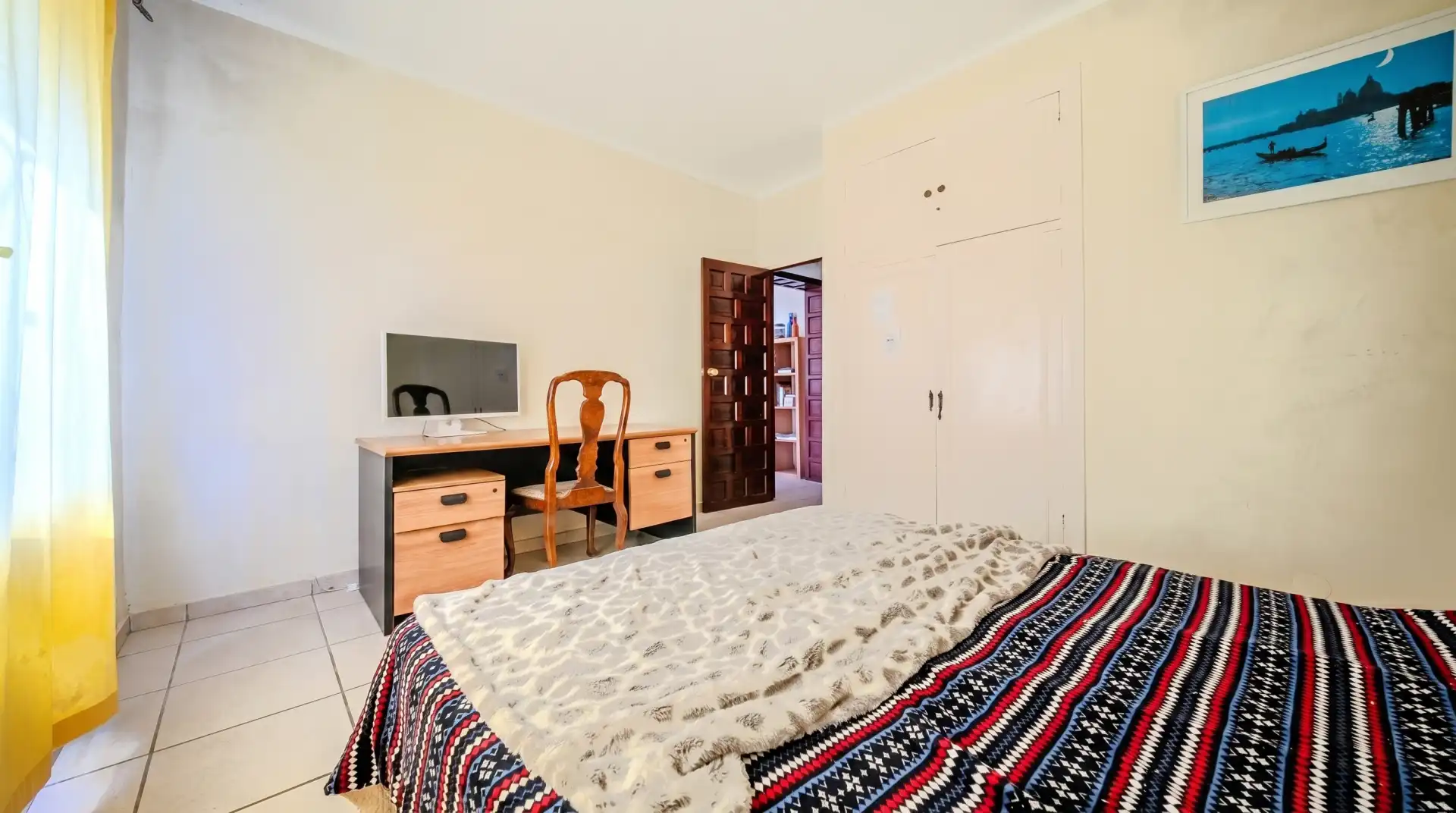 Dormitori de Casa o xalet en venda en Manilva amb Aire condicionat i Terrassa