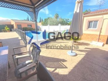 Pis amb piscina en venda a Periurbano Oeste - Sierra