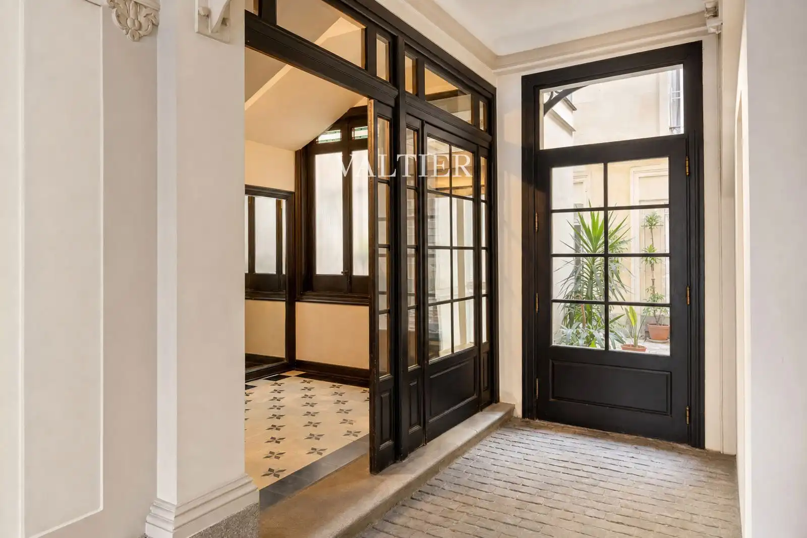 Attic for rent in Madrid  with Air Conditioner and Furnished