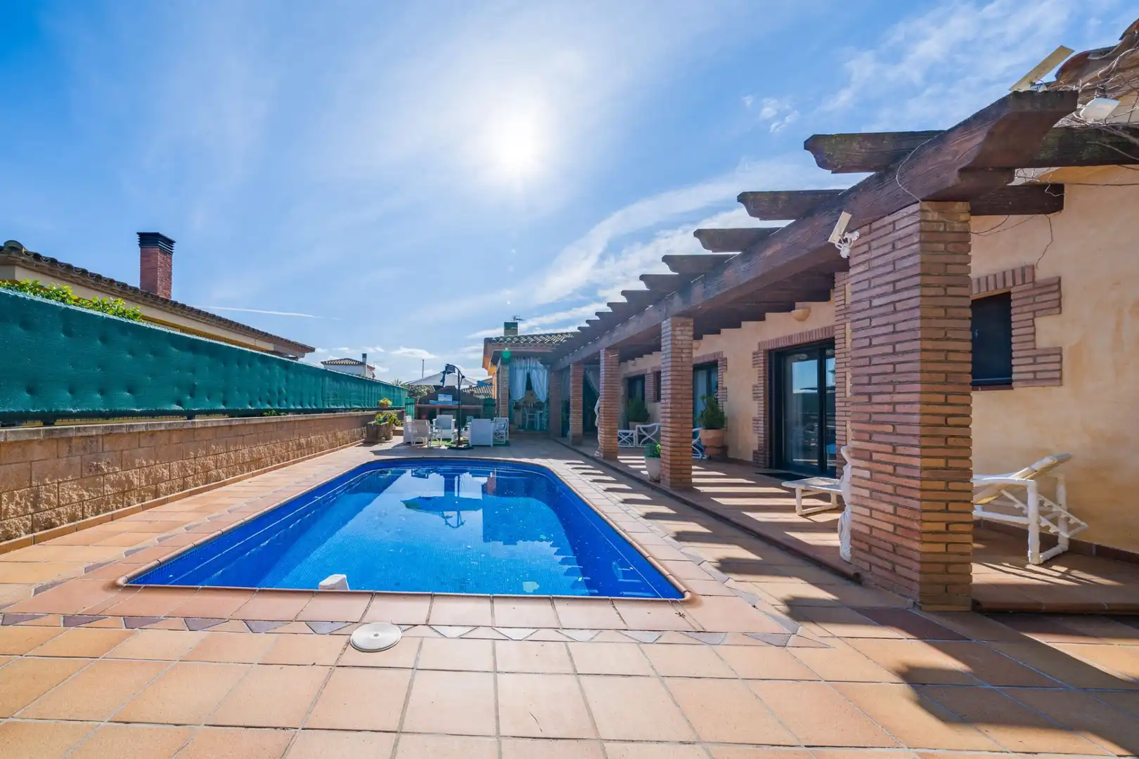 Piscina de Casa o xalet en venda en Torroella de Fluvià amb Aire condicionat, Calefacció i Jardí privat