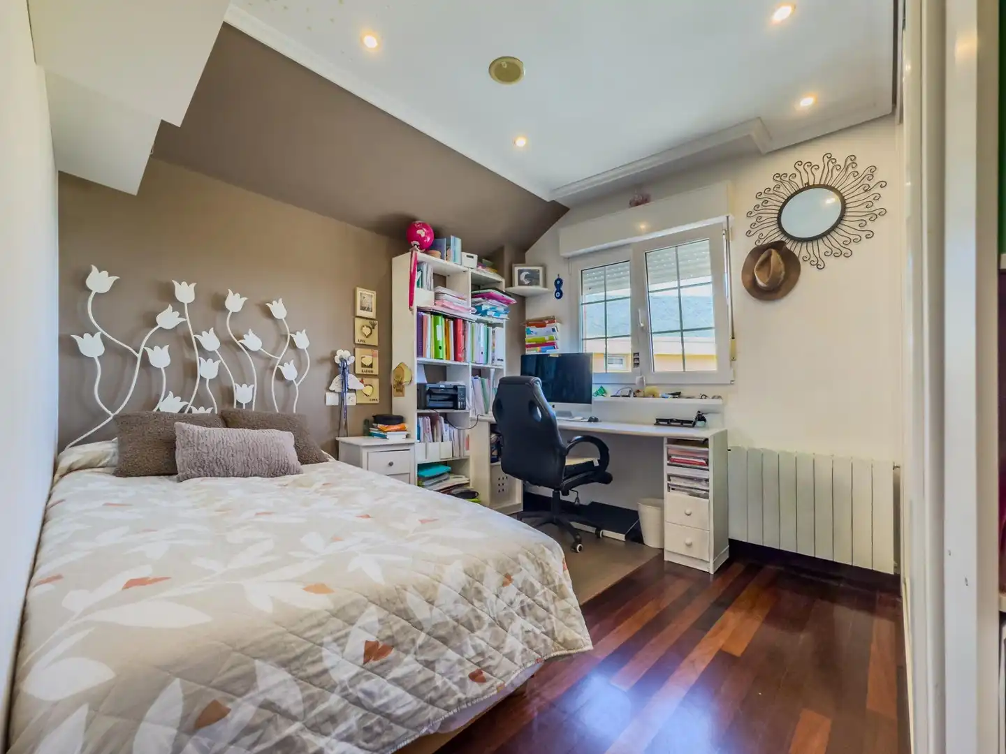 Habitación de Casa o chalet en venta en Camargo con Calefacción, Jardín privado y Parquet
