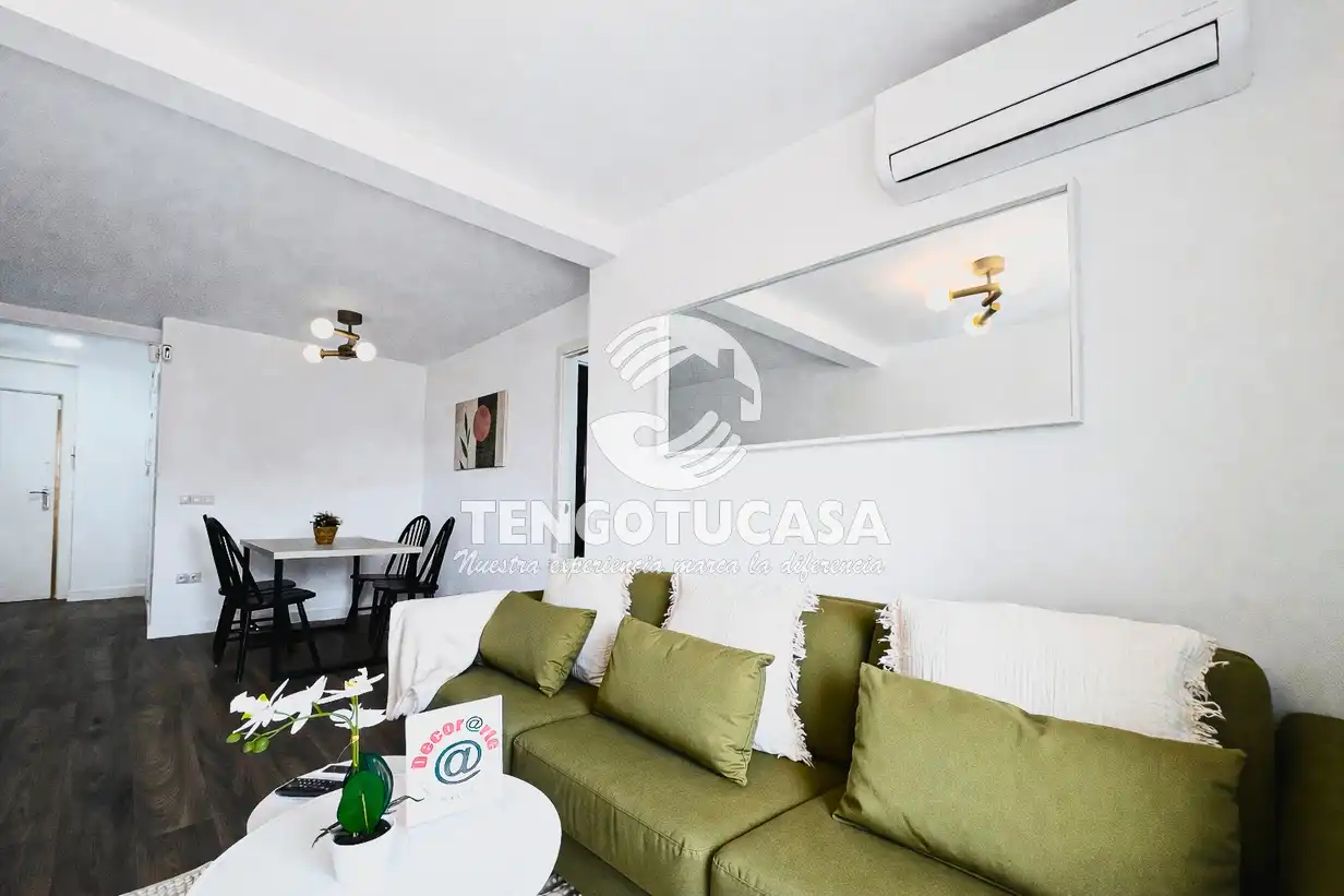 Sala d'estar de Pis en venda en Madrid amb Aire condicionat, Calefacció i Terrassa