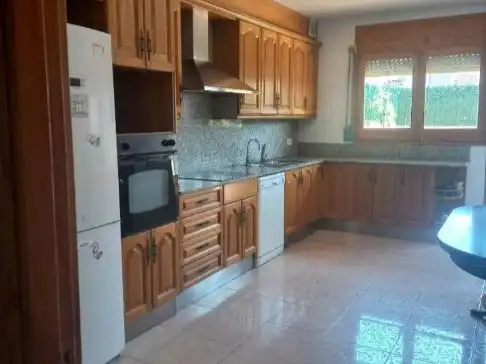 Reihenhaus mit Garten zum Verkauf in Calle D'en Juan salvat  papasseit 13, imagen 2