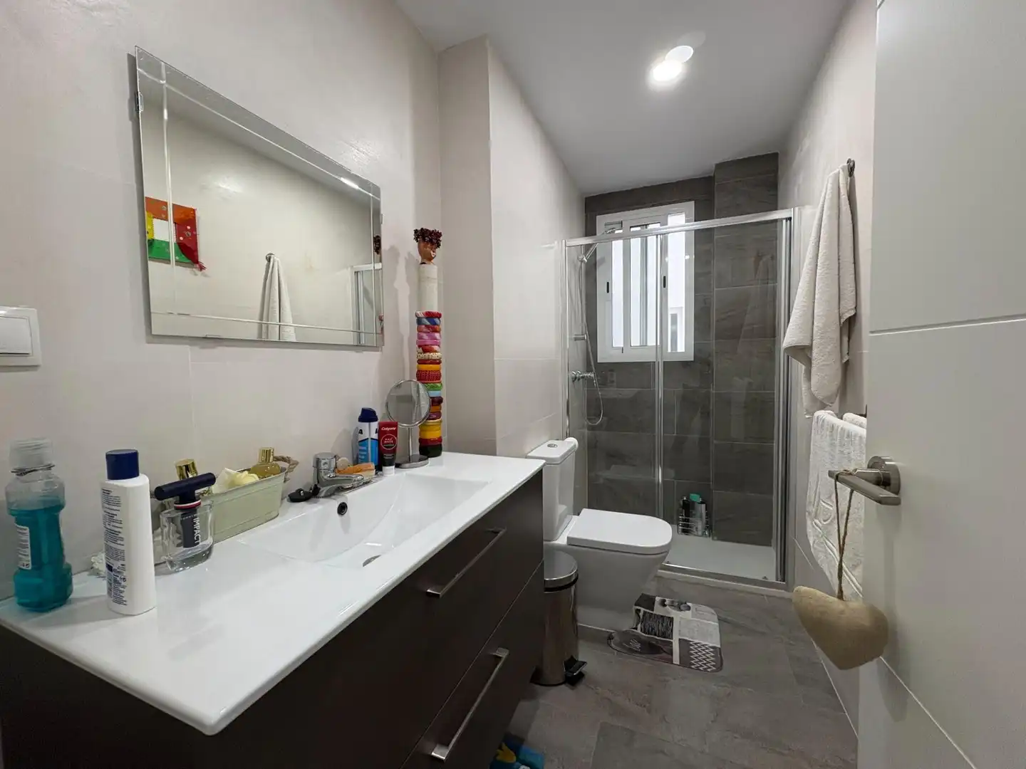 Baño de Piso en venta en Málaga con Aire acondicionado, Terraza y Amueblado