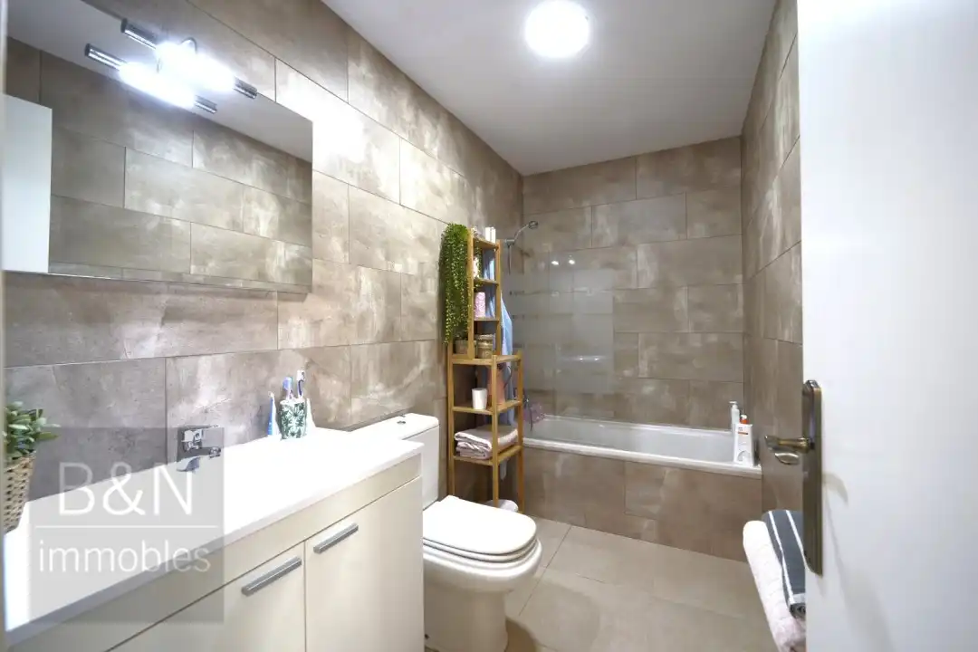 Baño de Casa o chalet en venta en Terrassa con Calefacción y Terraza