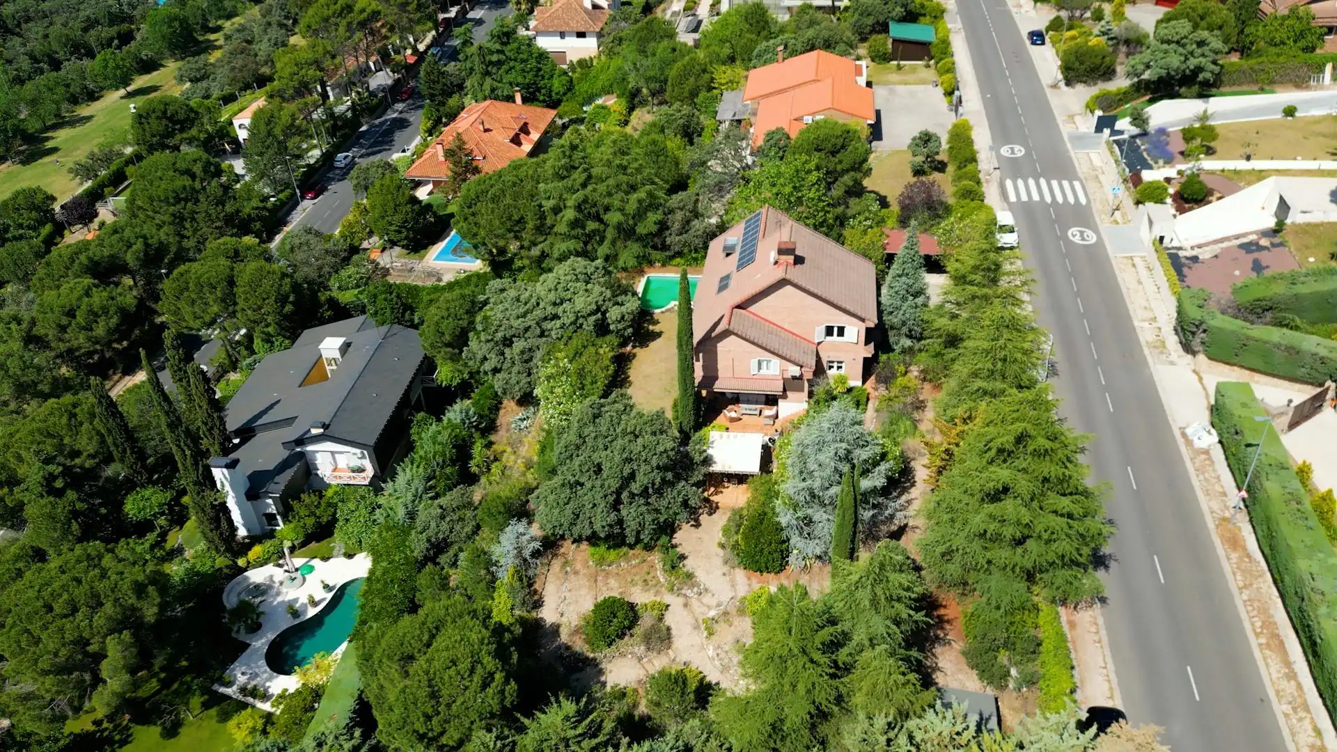 Vista exterior de Casa o chalet en venta en Las Rozas de Madrid con Aire acondicionado, Calefacción y Jardín privado