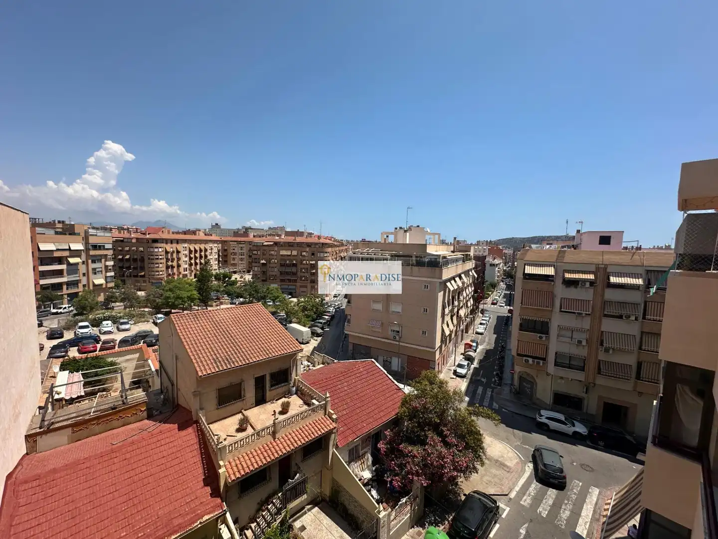 Ático en venta en Calle de Roselló, Altozano - Conde Lumiares
