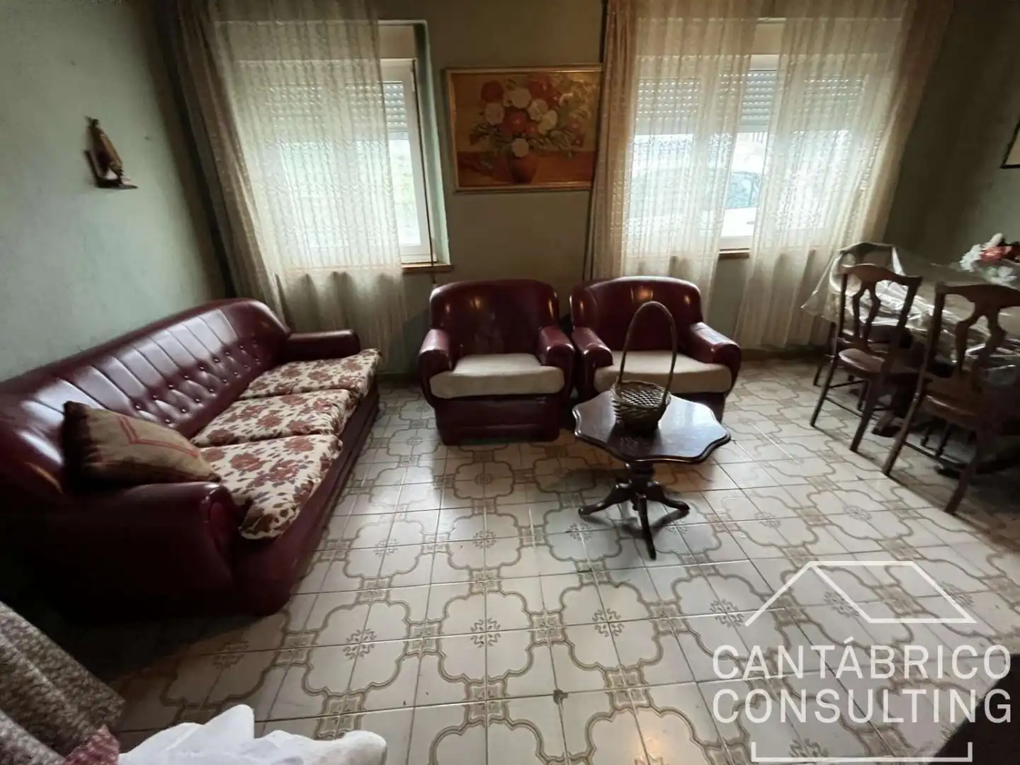 Sala de estar de Casa adosada en venta en San Martín de Oscos con Trastero y Amueblado