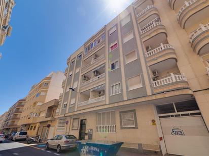 Exterior view of Apartment for sale in Torrevieja  with Air Conditioner and Terrace
