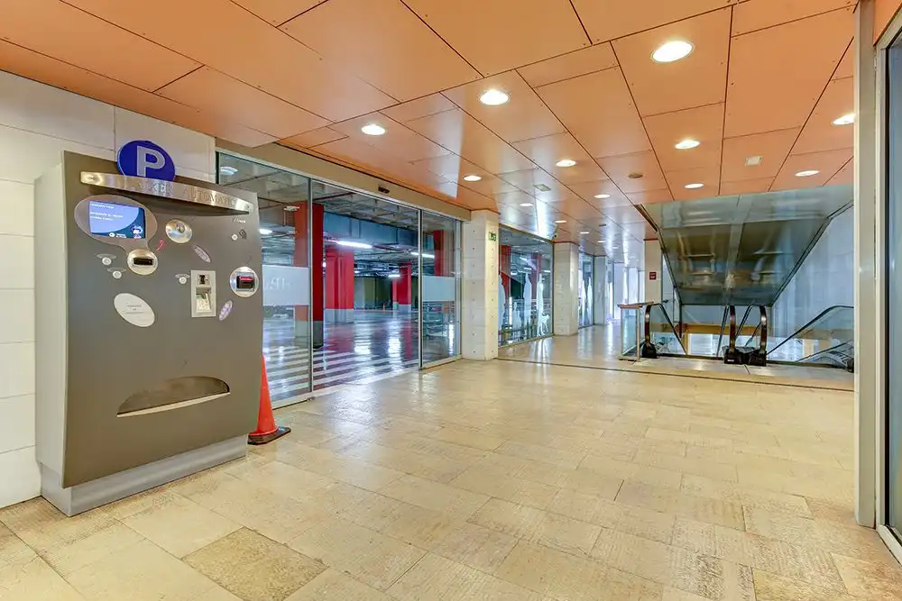 Garatge de lloguer a CALLE RAVAL DEL PALLOL, 1, Centre
