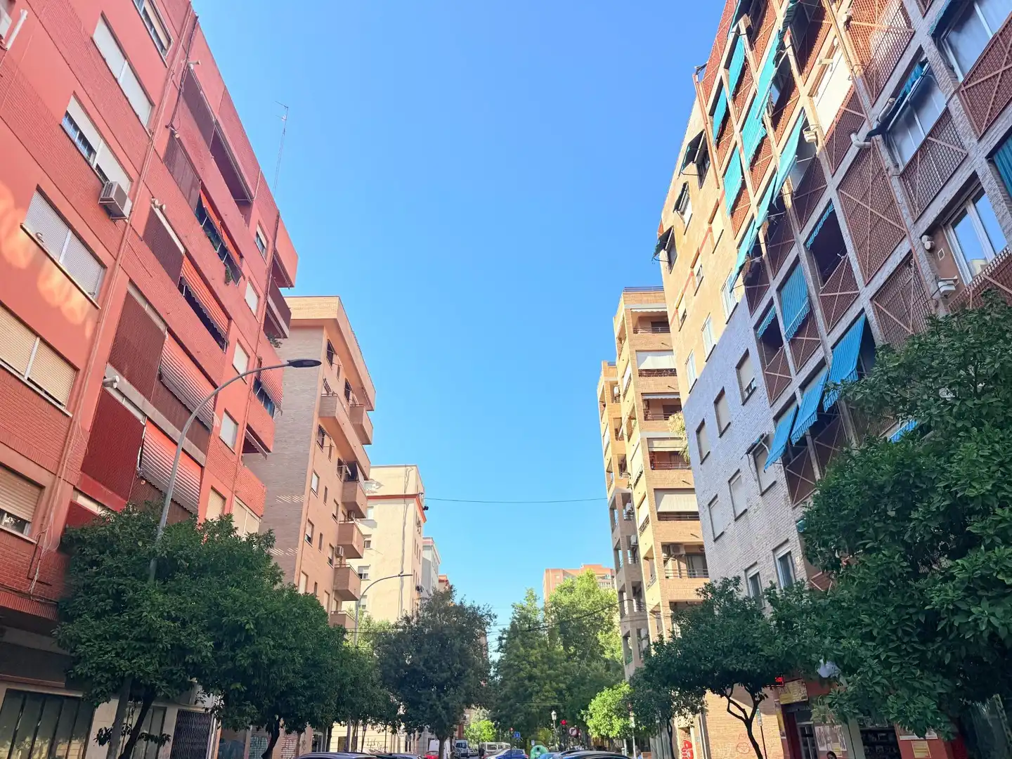 Vista exterior de Garatge en venda en Valencia