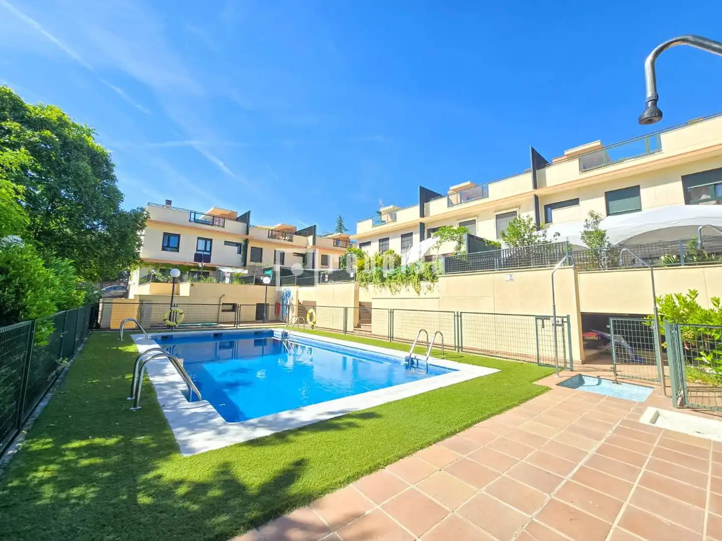 Piscina de Casa o xalet en venda en Collado Villalba amb Calefacció, Terrassa i Traster