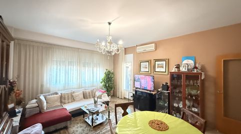 Foto 4 de Piso en venta en Navas, Barcelona Capital
