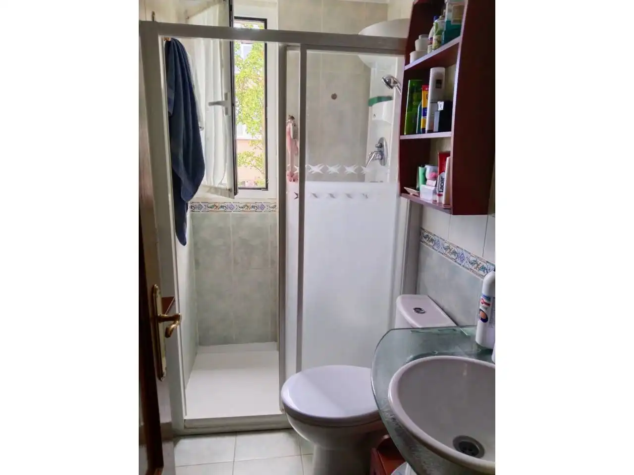 Bany de Casa o xalet en venda en Villariezo amb Calefacció, Jardí privat i Parquet