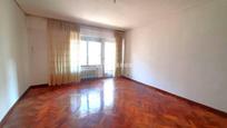 Living room of Flat for sale in  Logroño  with Heating, Parquet flooring and Terrace