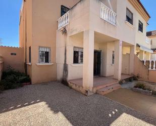 Vista exterior de Dúplex en venda en Torrevieja amb Terrassa i Piscina