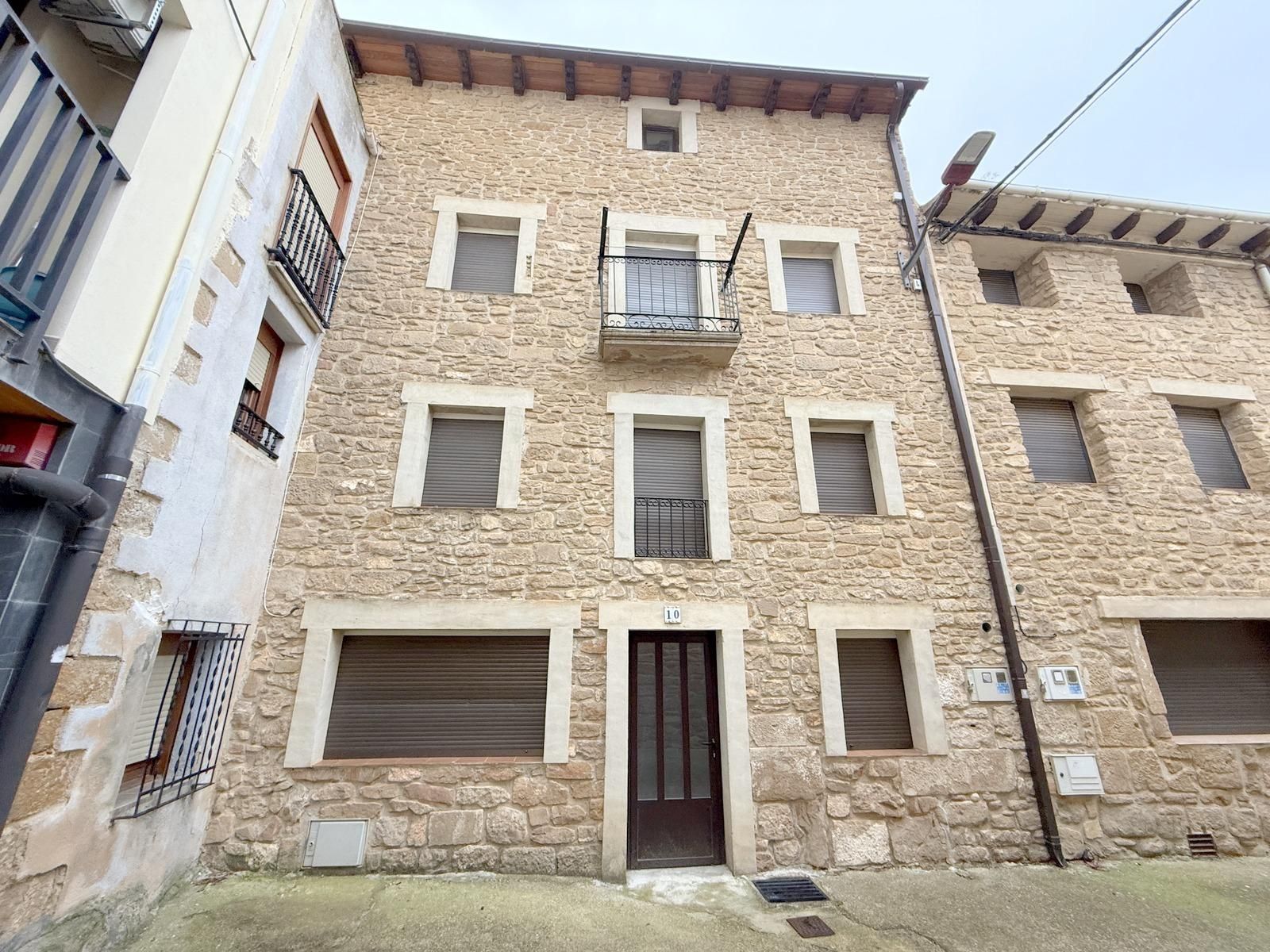 Exterior view of Houses for sale in Arróniz  with Terrace and Balcony