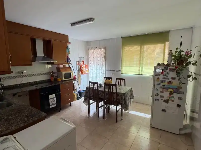 Cuina de Pis en venda en Almazora / Almassora amb Jardí privat, Traster i Moblat
