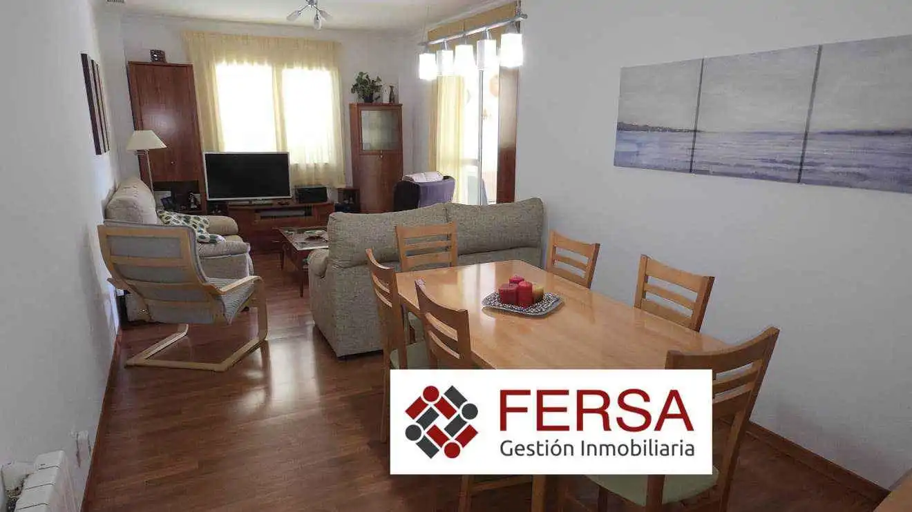 Vista exterior de Apartament en venda en El Puerto de Santa María amb Aire condicionat, Calefacció i Terrassa
