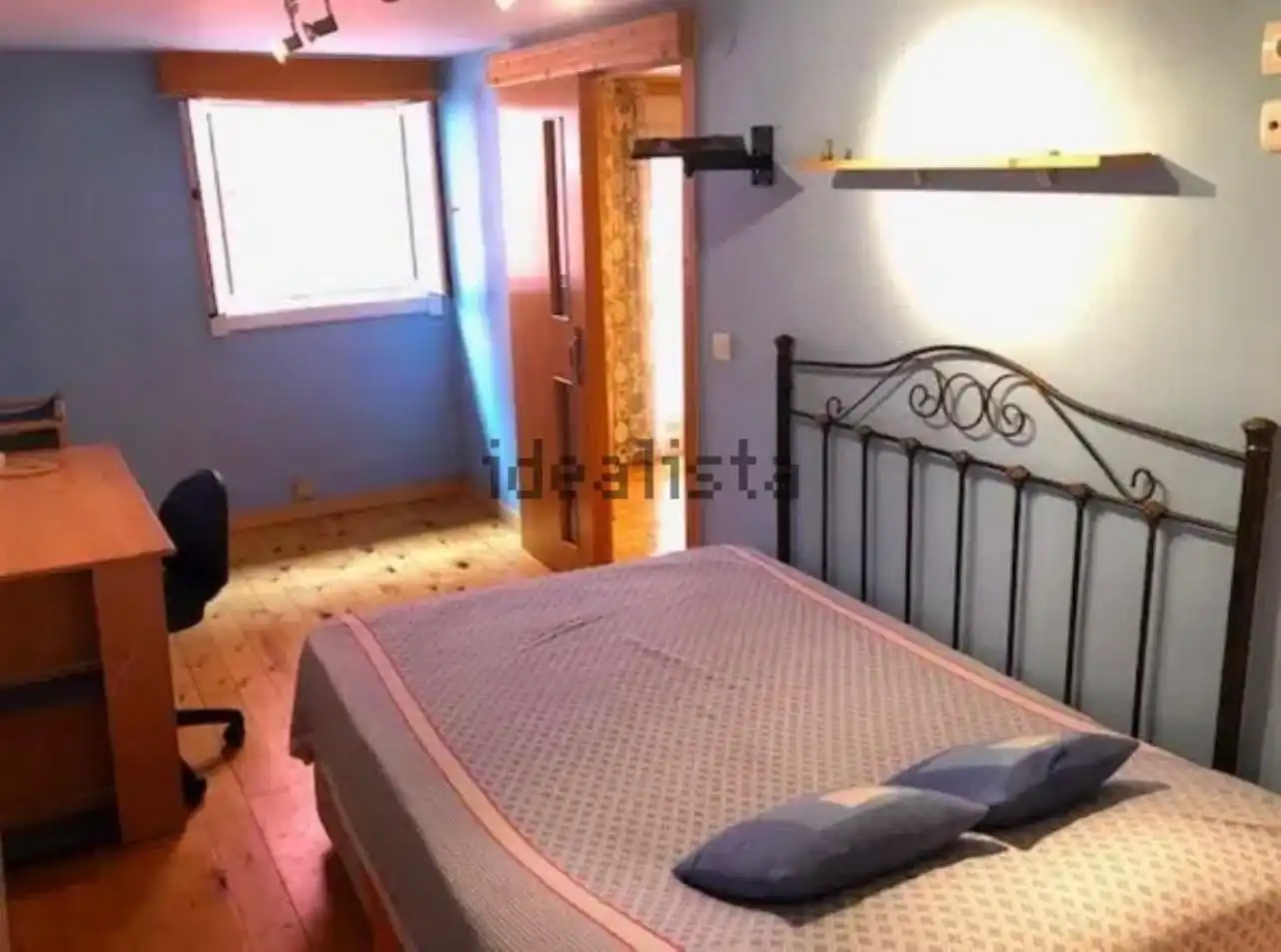 Schlafzimmer von Wohnung zum Verkauf in Oviedo  mit Möbliert