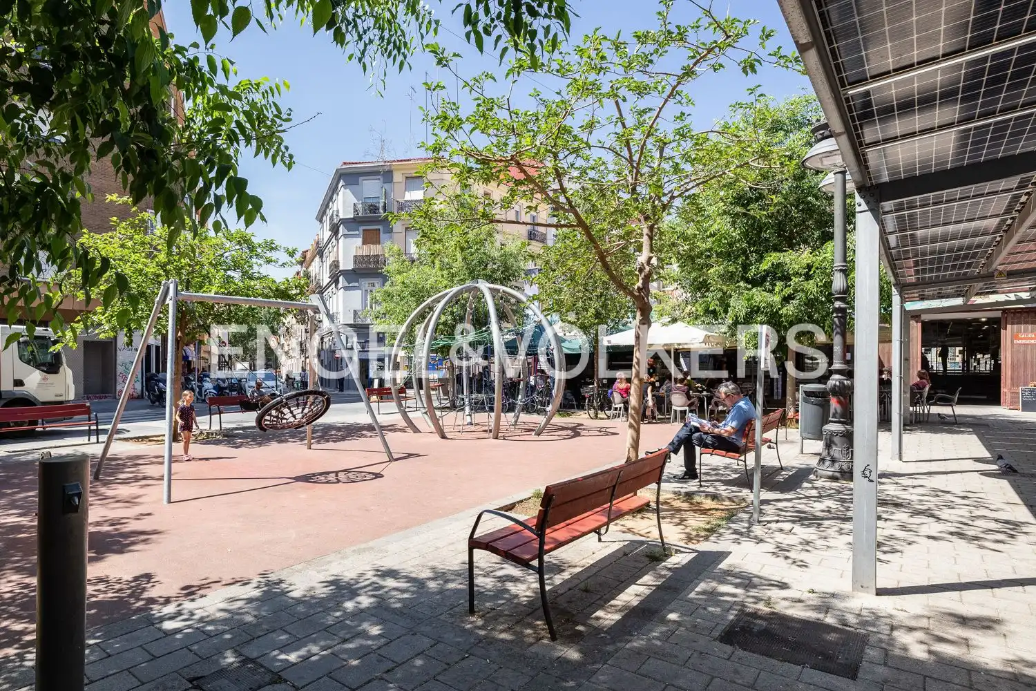 Exterior view of Attic for sale in Valencia  with Air Conditioner, Heating and Parquet flooring