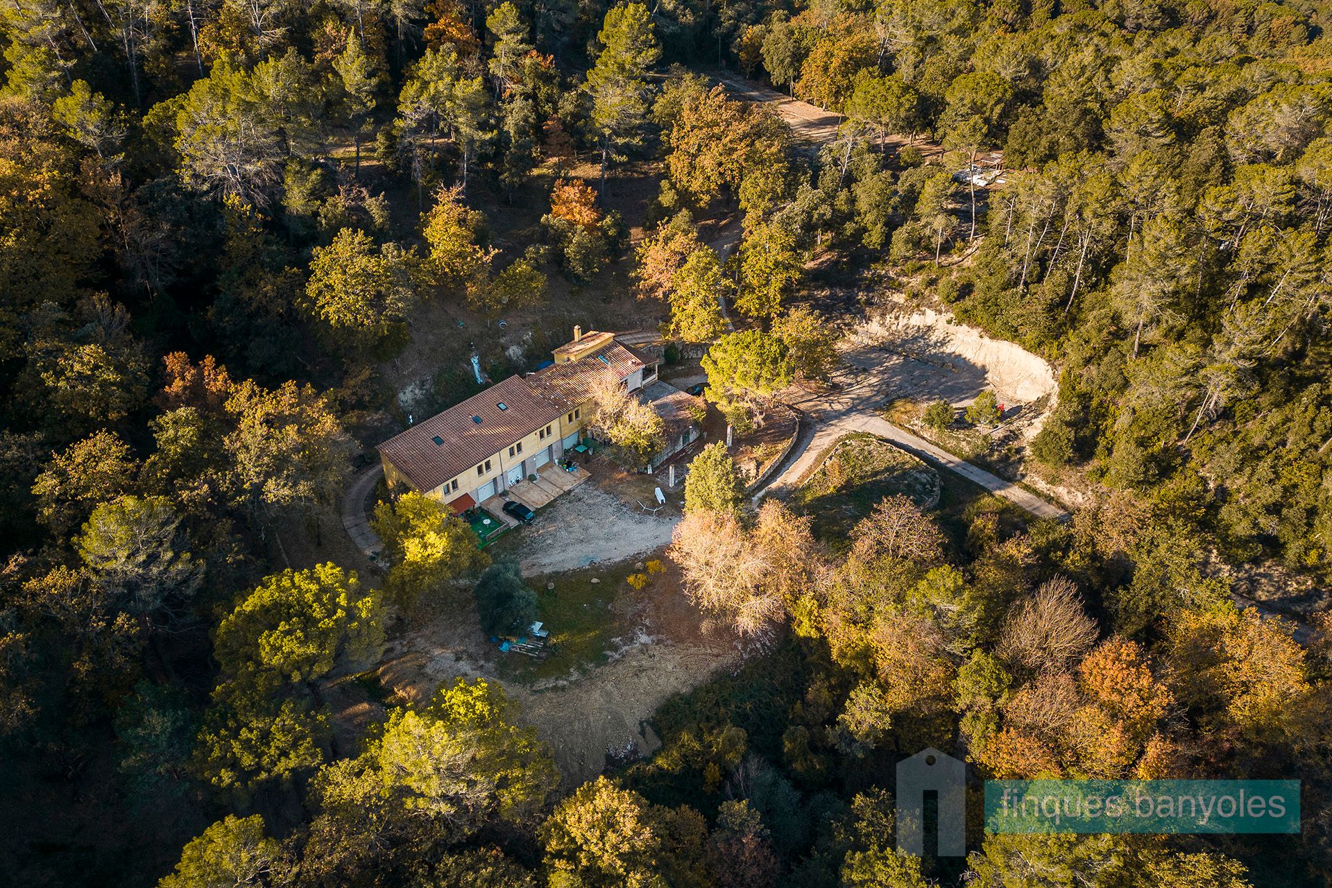 Vista exterior de Finca rústica en venda en Porqueres amb Calefacció, Jardí privat i Terrassa